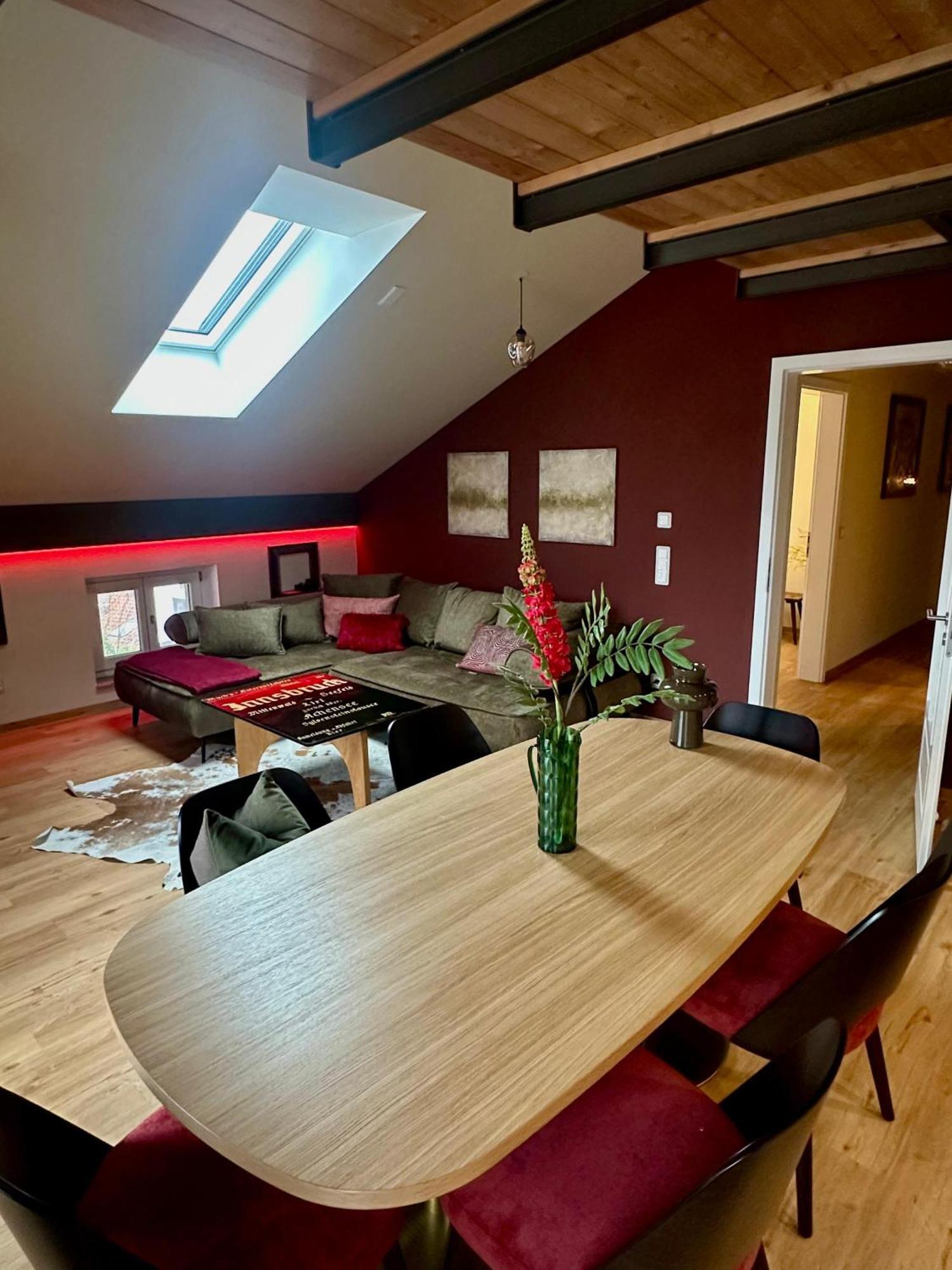 Vaicun Stays Luxury Apartments - Stilvolle Apartments Am Tegernsee กมุนด์ อัม เทกันซี ภายนอก รูปภาพ